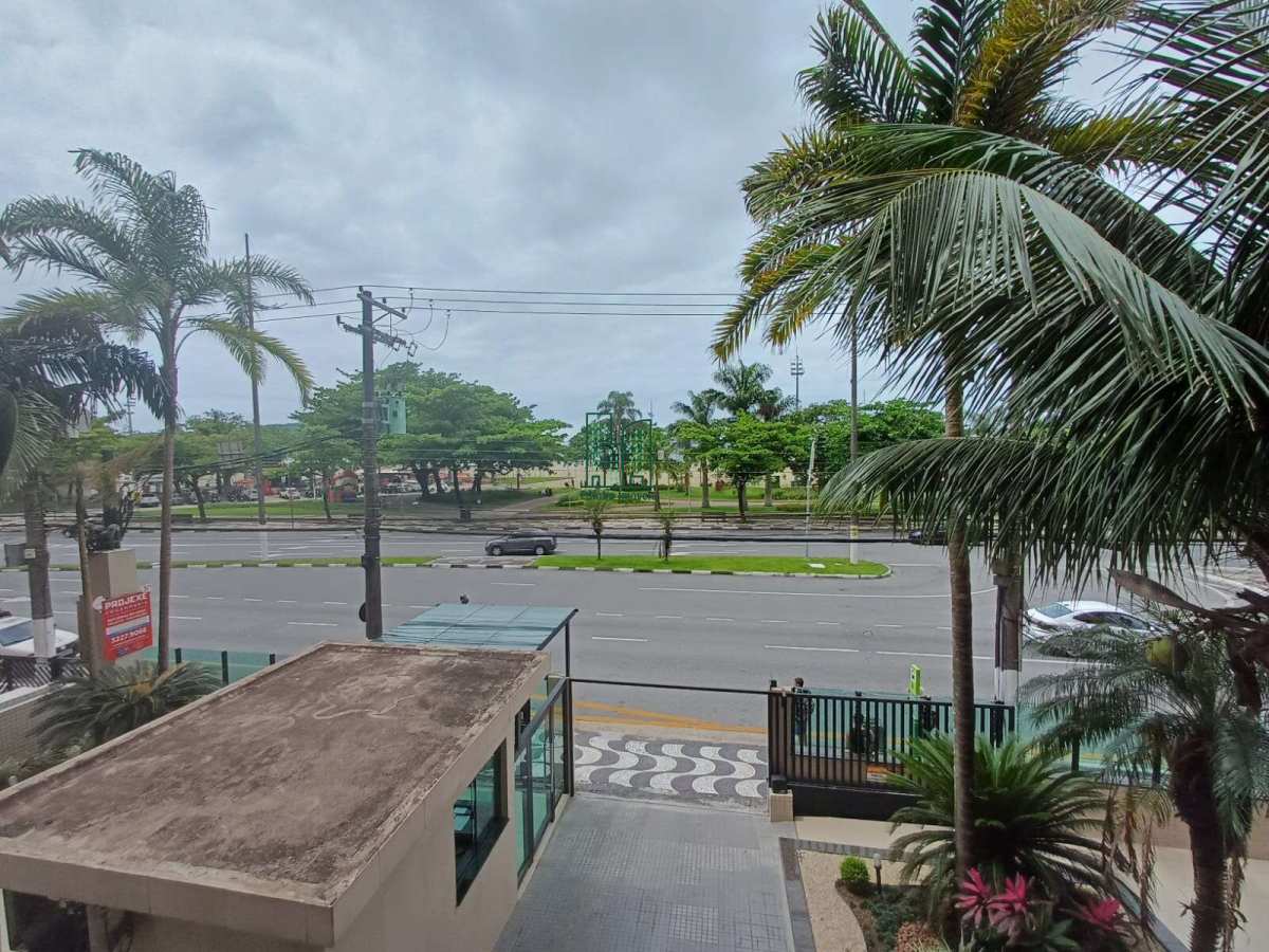 APTº FRENTE MAR, POMPÉIA, 03 DORMS., 01 SUÍTE, 02 WC, 01 VAGA DEMARCADA, 160M², ELEVADOR SOCIAL PRIVATIVO - Edinho Imóveis